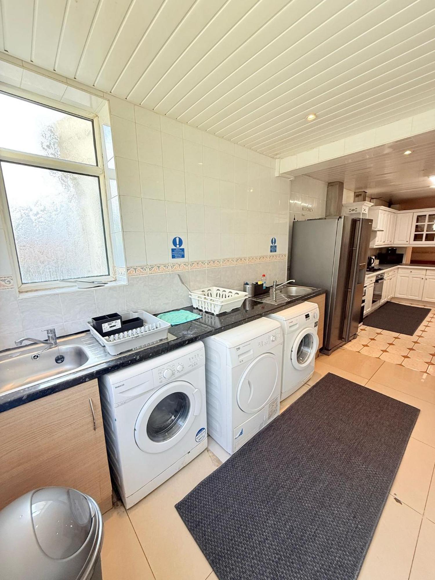 Wembley Rooms ลอนดอน ภายนอก รูปภาพ